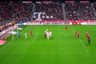 Bayern 1 - Augsburg 0